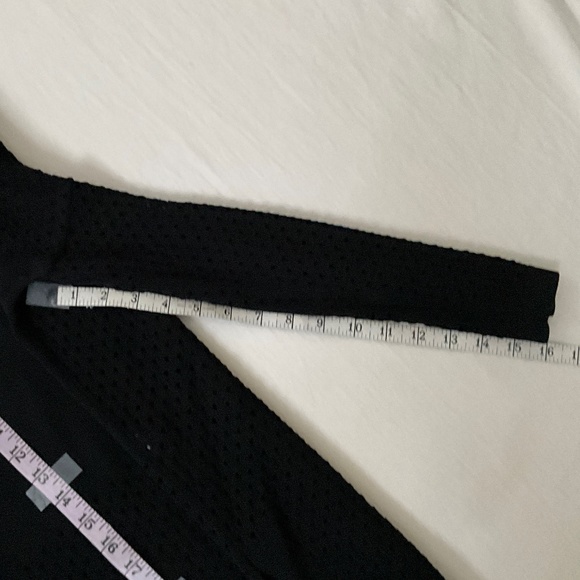 NWOT TOPSHOP Perforated Knit Jersey Sweater Top Size 4 Black - Picture 10 of 11